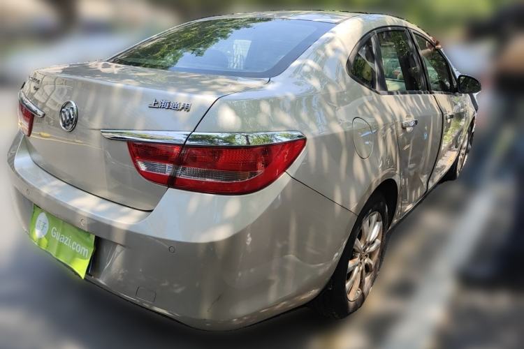 Used Buick GT 2013 GT 1.6L Automatic Fashion Edition Rear Right 45 Deg