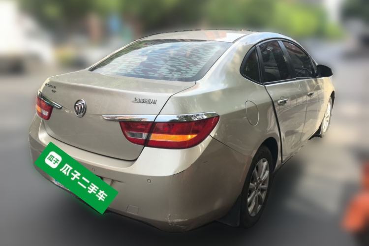 Used Buick GT 2013 GT 1.6L Automatic Fashion Edition Rear Right 45 Deg