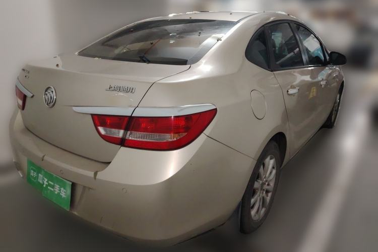 Used Buick GT 2013 GT 1.6L Automatic Fashion Edition Rear Right 45 Deg