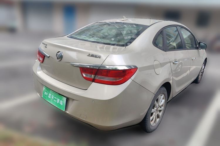 Used Buick GT 2013 GT 1.6L Automatic Fashion Edition Rear Right 45 Deg