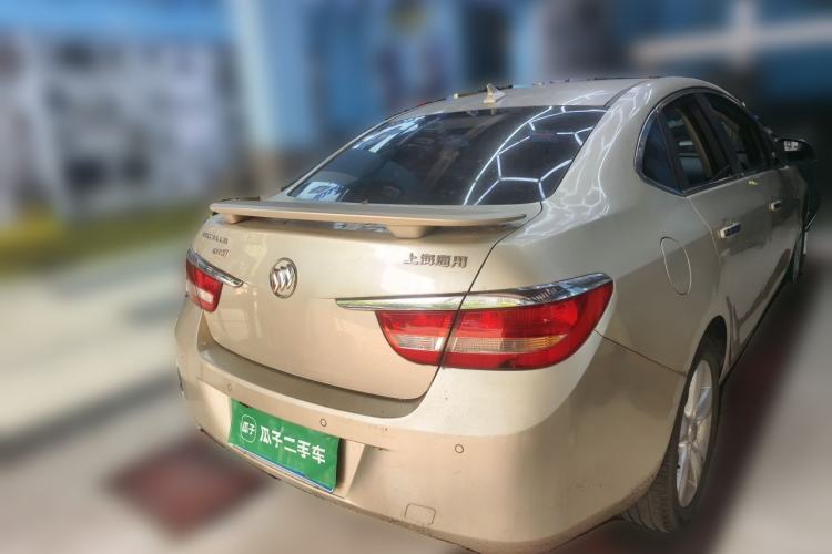 Used Buick GT 2013 GT 1.6L Automatic Fashion Edition Rear Right 45 Deg