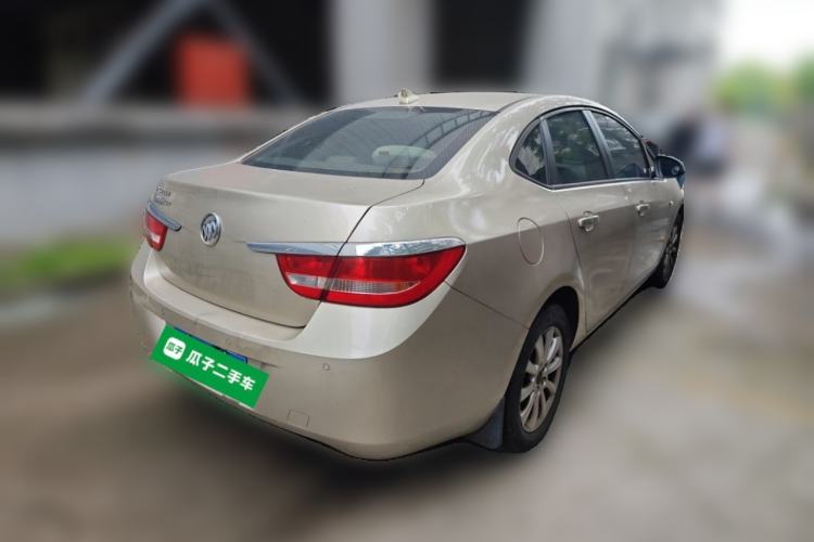 Used Buick GT 2013 GT 1.6L Automatic Fashion Edition Rear Right 45 Deg