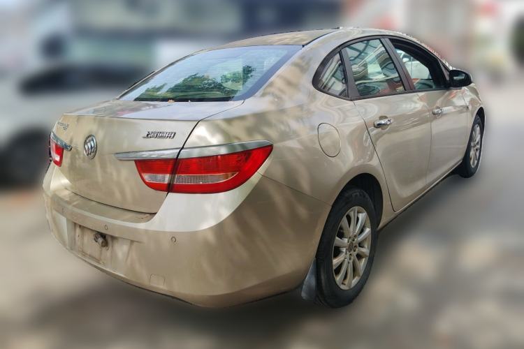 Used Buick GT 2013 GT 1.6L Automatic Fashion Edition Rear Right 45 Deg