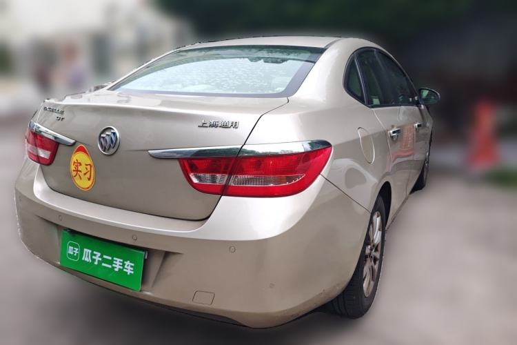 Used Buick GT 2013 GT 1.6L Automatic Fashion Edition Rear Right 45 Deg