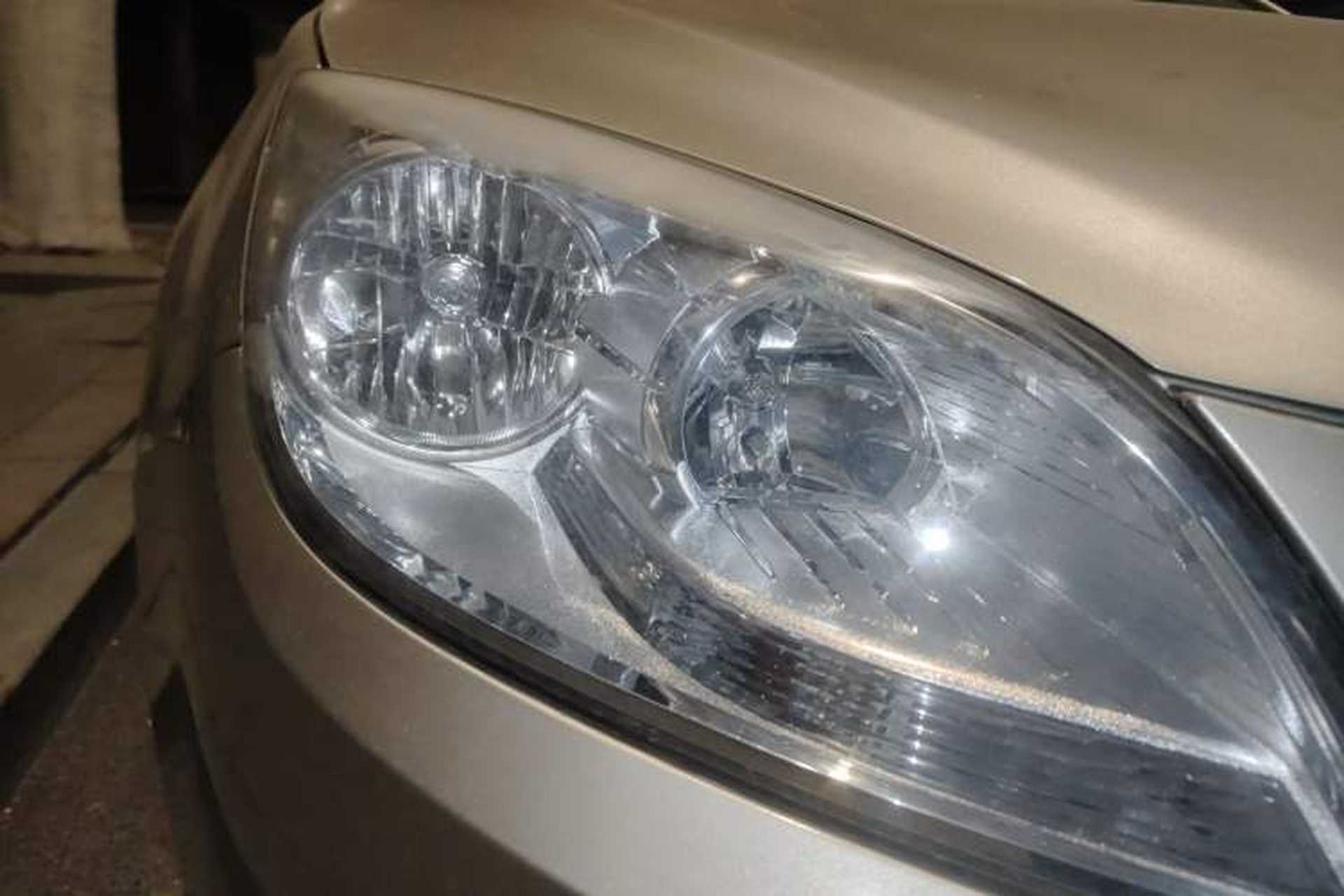 Used Buick GT 2013 GT 1.6L Automatic Fashion Edition Right Front Headlight