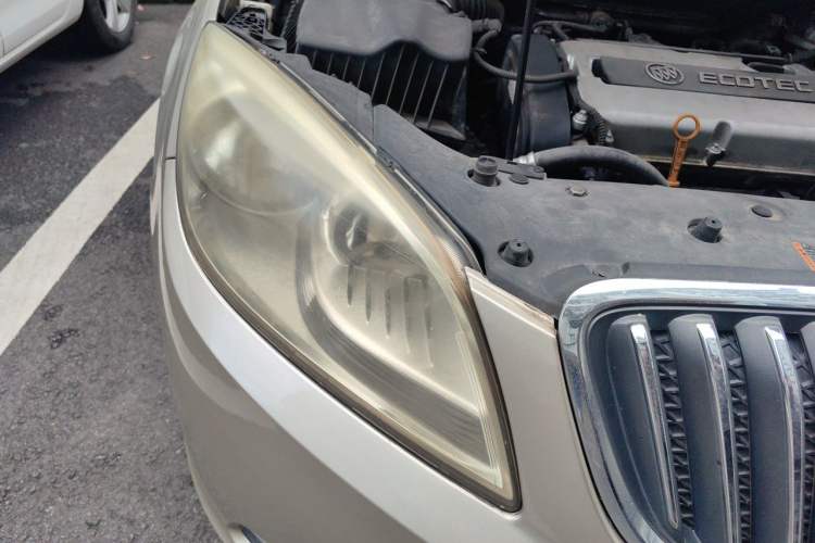 Used Buick GT 2013 GT 1.6L Automatic Fashion Edition Right Front Headlight
