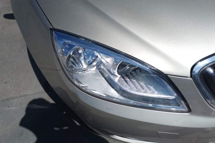 Used Buick GT 2013 GT 1.6L Automatic Fashion Edition Right Front Headlight