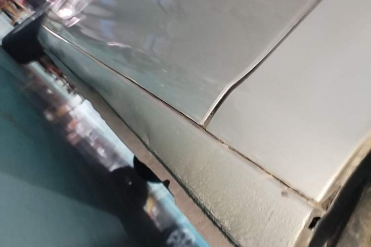Used Buick GT 2013 GT 1.6L Automatic Fashion Edition Right Side Sill