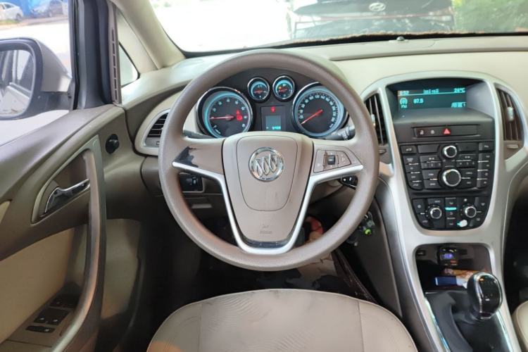 Used Buick GT 2013 GT 1.6L Manual Entry-Level Model Steering Wheel
