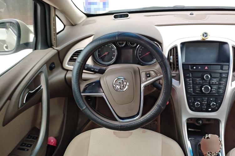 Used Buick GT 2013 GT 1.6L Manual Entry-Level Model Steering Wheel