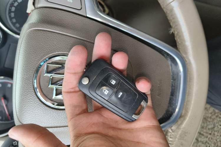 Used Buick GT 2013 GT 1.6L Automatic Fashion Edition Vehicle Key