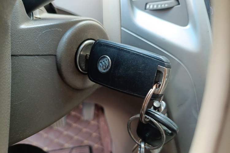 Used Buick GT 2013 GT 1.6L Manual Entry-Level Model Vehicle Key