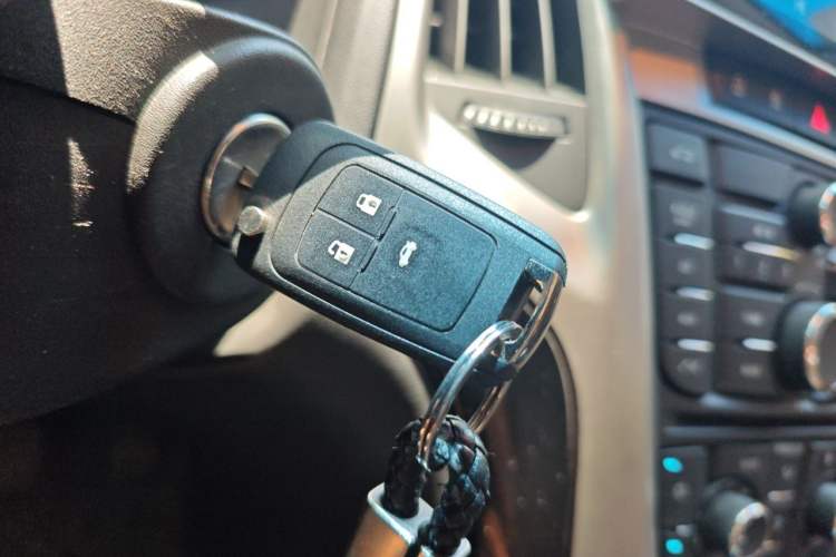 Used Buick GT 2013 GT 1.8L Automatic Fashion Edition Vehicle Key