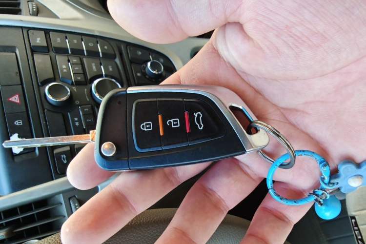 Used Buick GT 2013 GT 1.6L Automatic Fashion Edition Vehicle Key
