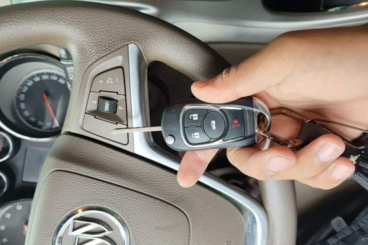 Used Buick GT 2013 GT 1.6L Manual Entry-Level Model Vehicle Key