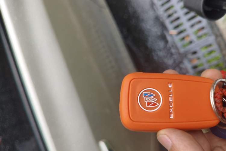 Used Buick GT 2013 GT 1.6L Automatic Fashion Edition Vehicle Key