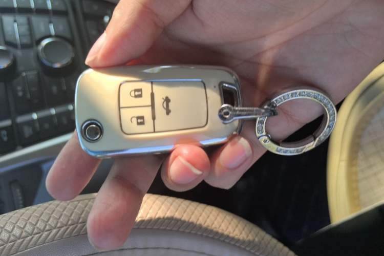 Used Buick GT 2013 GT 1.6L Automatic Fashion Edition Vehicle Key