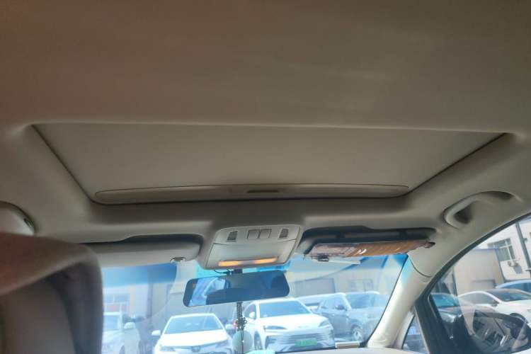 Used Buick GT 2014 XT 1.6L Manual Entry-Level Model Headliner