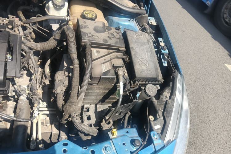 Used Buick GT 2014 XT 1.6L Automatic Fashion Edition Engine Bay Left