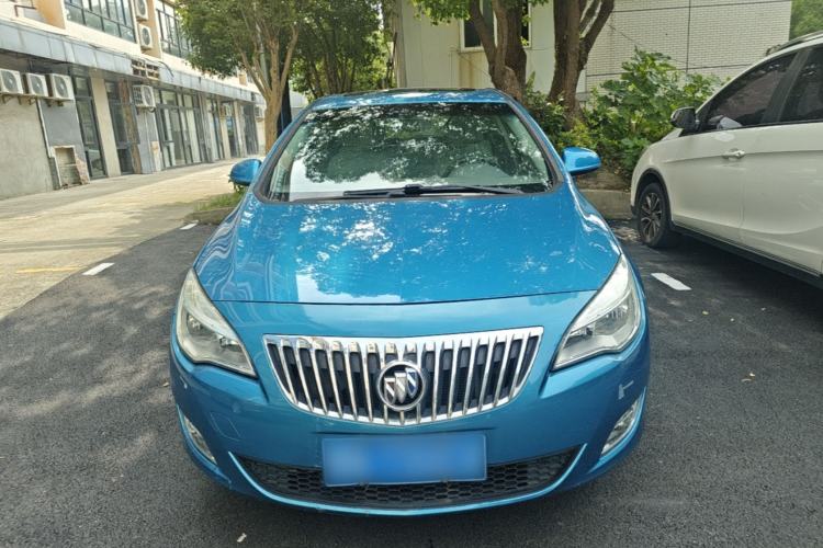 Used Buick GT 2014 XT 1.6L Manual Entry-Level Model Front