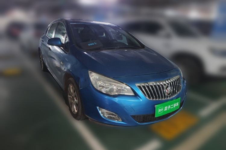 Used Buick GT 2014 XT 1.6L Automatic Fashion Edition Front Right 45 Deg