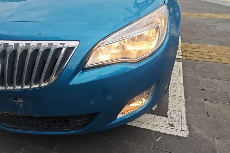 Used Buick GT 2014 XT 1.6L Automatic Fashion Edition Left Front Headlight