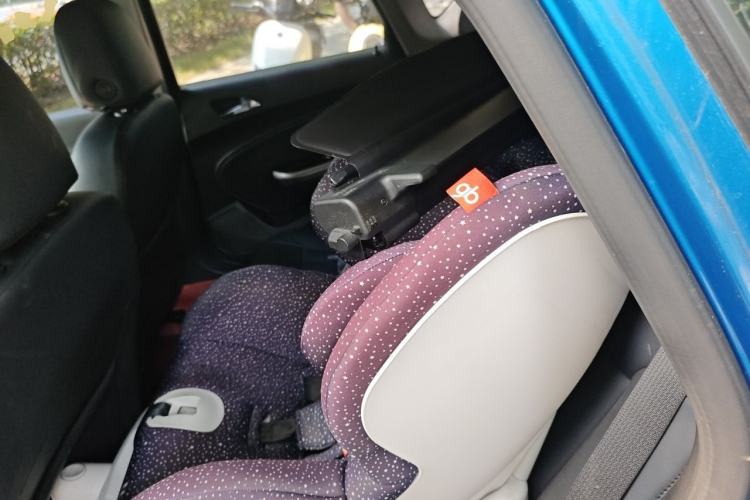 Used Buick GT 2014 XT 1.6L Automatic Fashion Edition Left Rear Seat