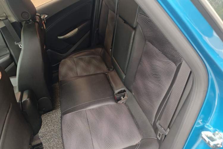 Used Buick GT 2014 XT 1.6L Automatic Fashion Edition Left Rear Seat