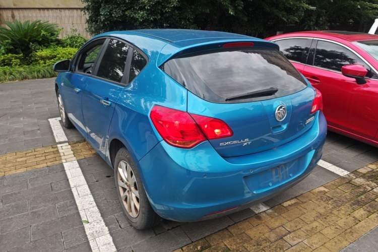 Used Buick GT 2014 XT 1.6L Automatic Fashion Edition Rear Left 45 Deg