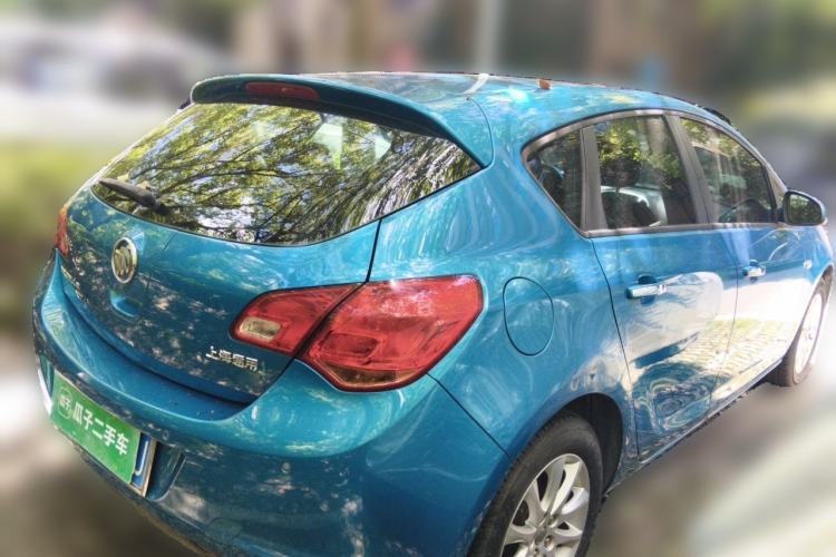 Used Buick GT 2014 XT 1.6L Automatic Fashion Edition Rear Right 45 Deg