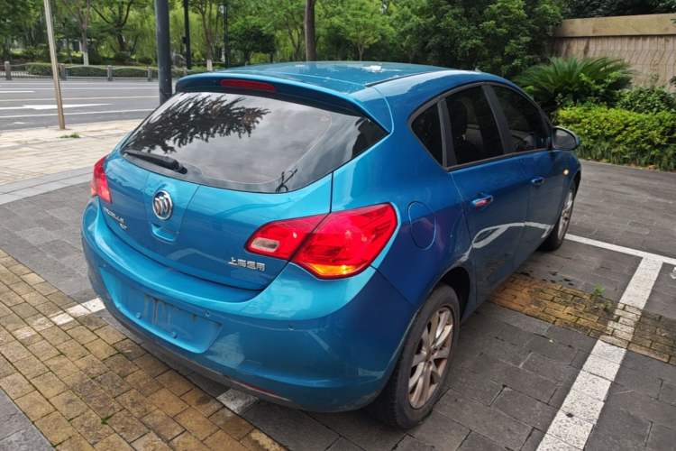 Used Buick GT 2014 XT 1.6L Automatic Fashion Edition Rear Right 45 Deg