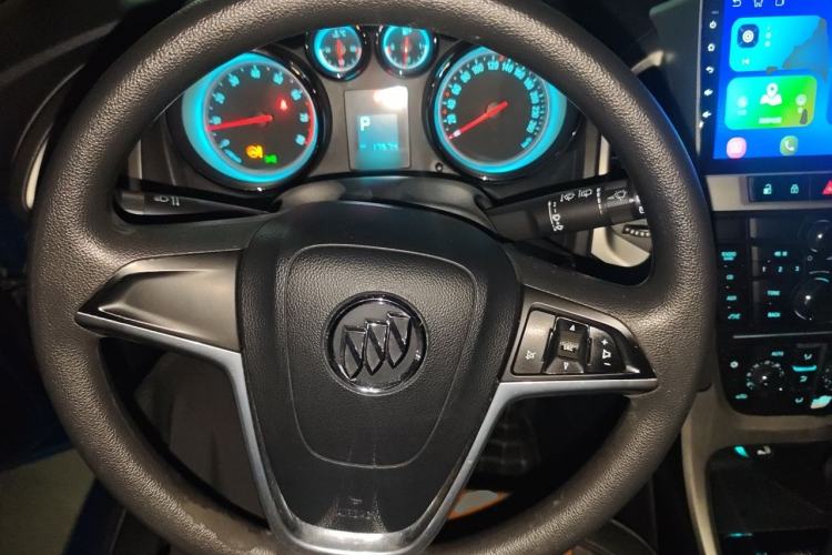 Used Buick GT 2014 XT 1.6L Automatic Fashion Edition Steering Wheel