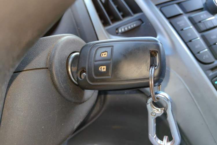 Used Buick GT 2014 XT 1.6L Automatic Fashion Edition Vehicle Key