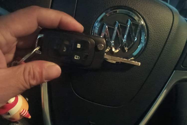 Used Buick GT 2014 XT 1.6L Automatic Fashion Edition Vehicle Key