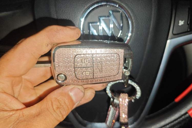 Used Buick GT 2014 XT 1.6L Automatic Fashion Edition Vehicle Key
