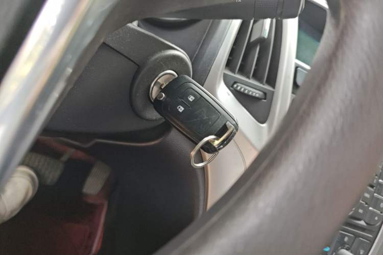 Used Buick GT 2014 XT 1.6L Automatic Fashion Edition Vehicle Key