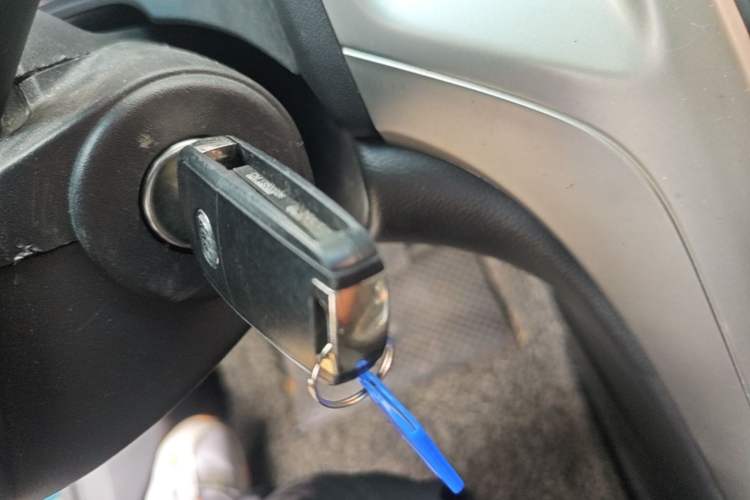Used Buick GT 2014 XT 1.6L Automatic Fashion Edition Vehicle Key