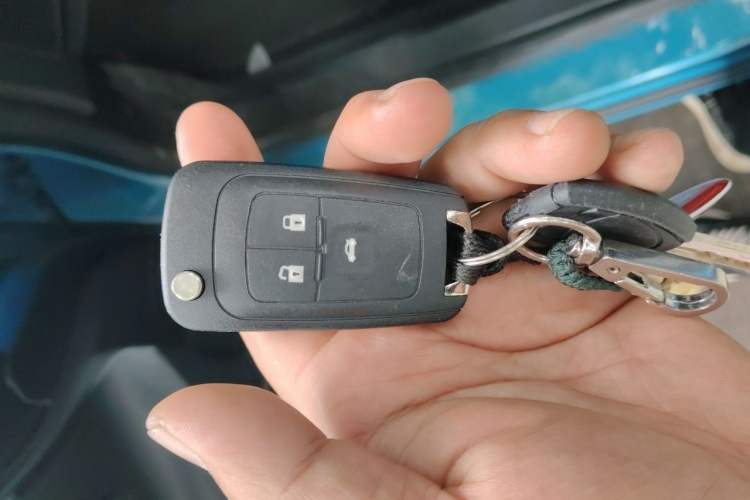 Used Buick GT 2014 XT 1.6L Automatic Comfort Edition Vehicle Key
