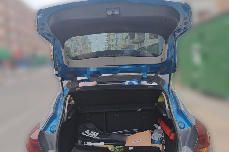 Used Buick GT 2014 XT 1.6L Automatic Fashion Edition Trunk