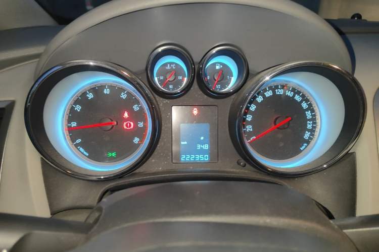 Used Buick GT 2014 XT 1.6L Manual Entry-Level Model Instrument Cluster