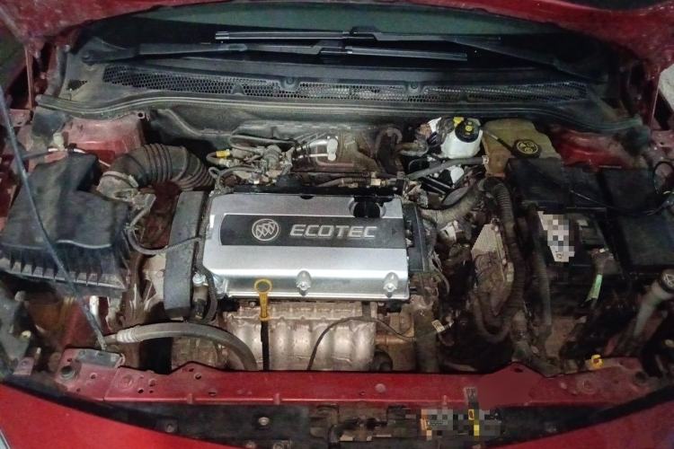 Used Buick GT 2014 XT 1.6L Manual Entry-Level Model Engine Bay