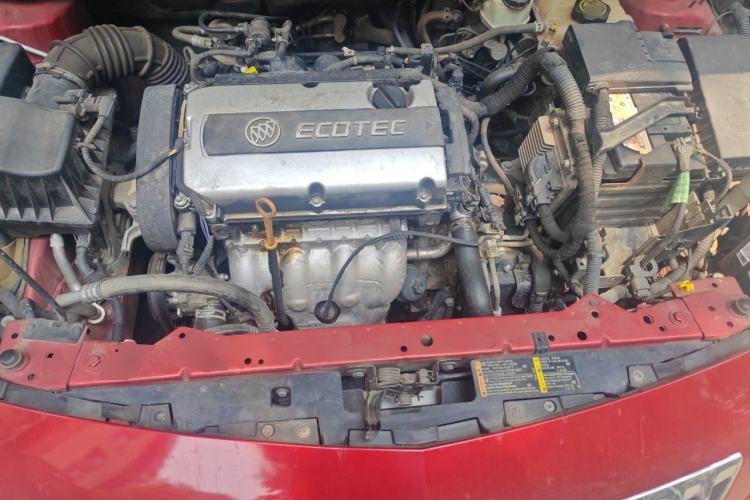 Used Buick GT 2014 XT 1.6L Automatic Fashion Edition Engine Bay