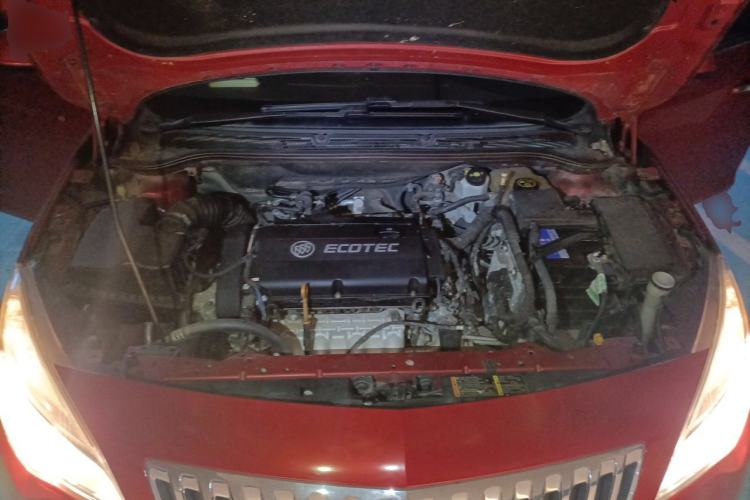 Used Buick GT 2014 XT 1.6L Automatic Fashion Edition Engine Bay