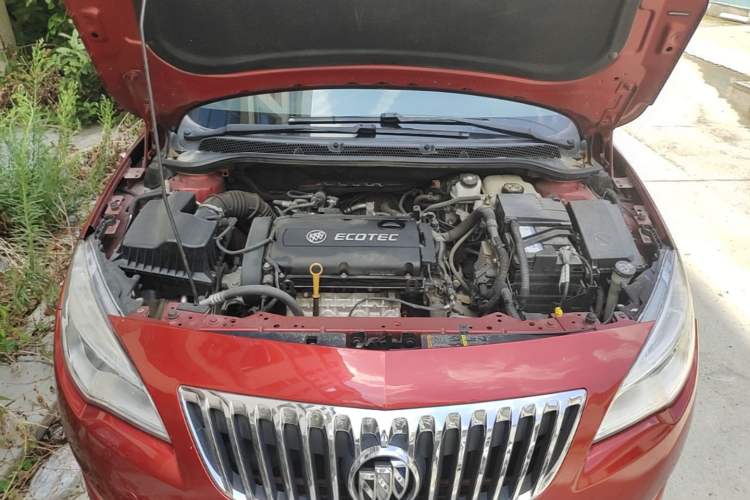 Used Buick GT 2014 XT 1.6L Automatic Fashion Edition Engine Bay