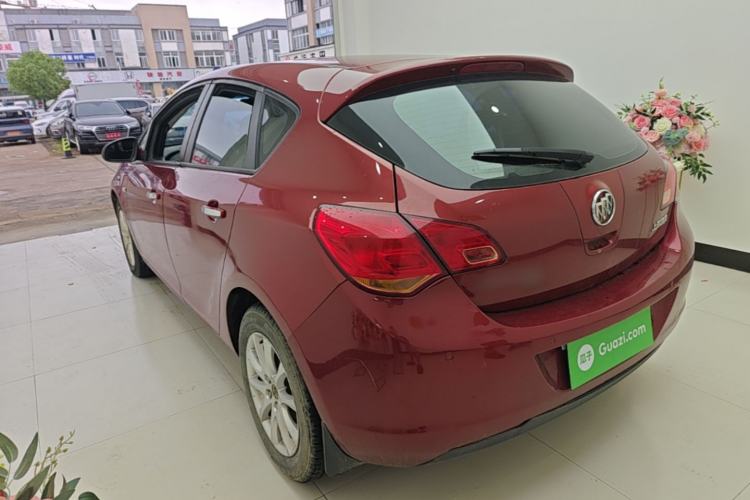 Used Buick GT 2014 XT 1.6L Automatic Fashion Edition Exterior 2