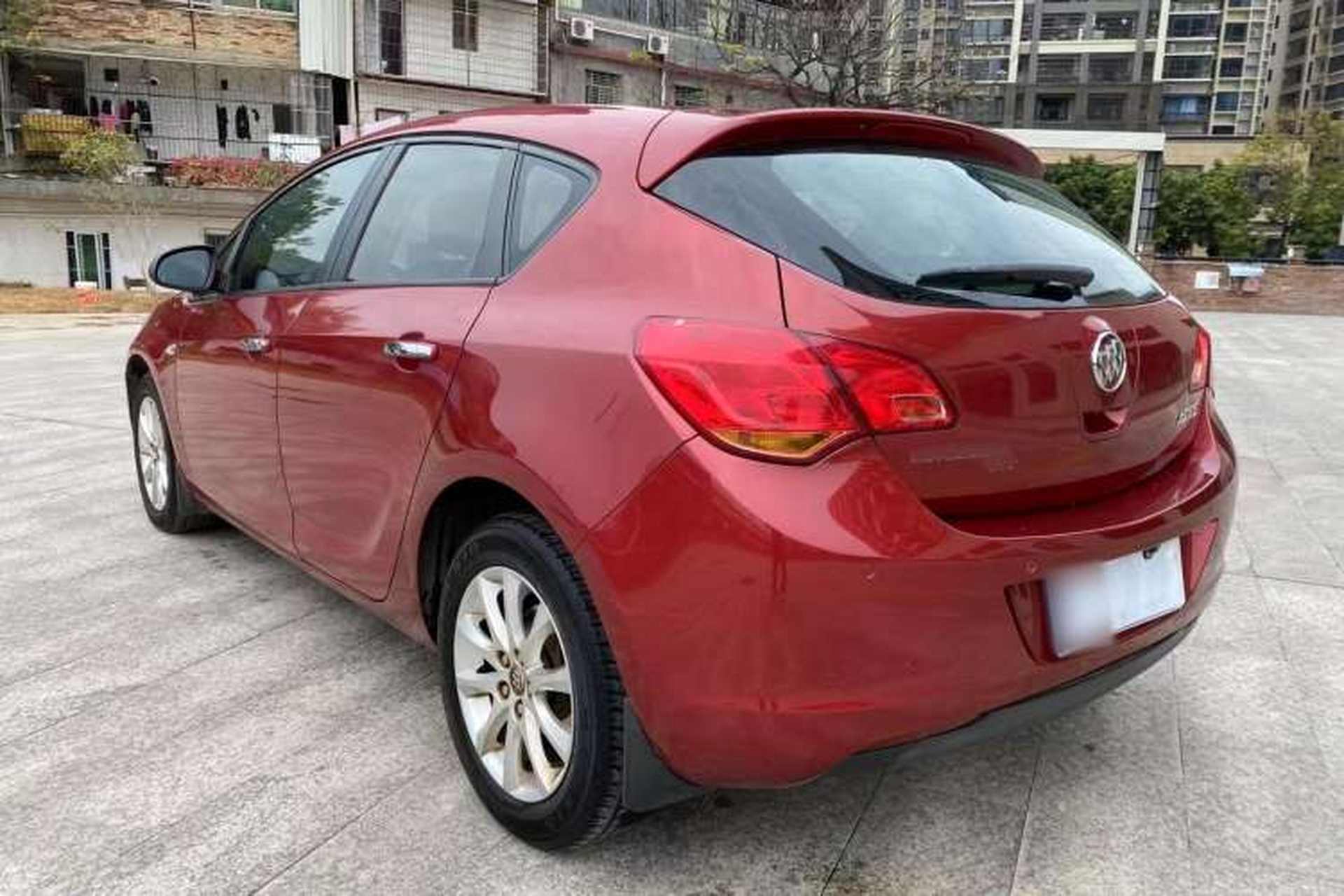 Used Buick GT 2014 XT 1.6L Automatic Fashion Edition Exterior 3