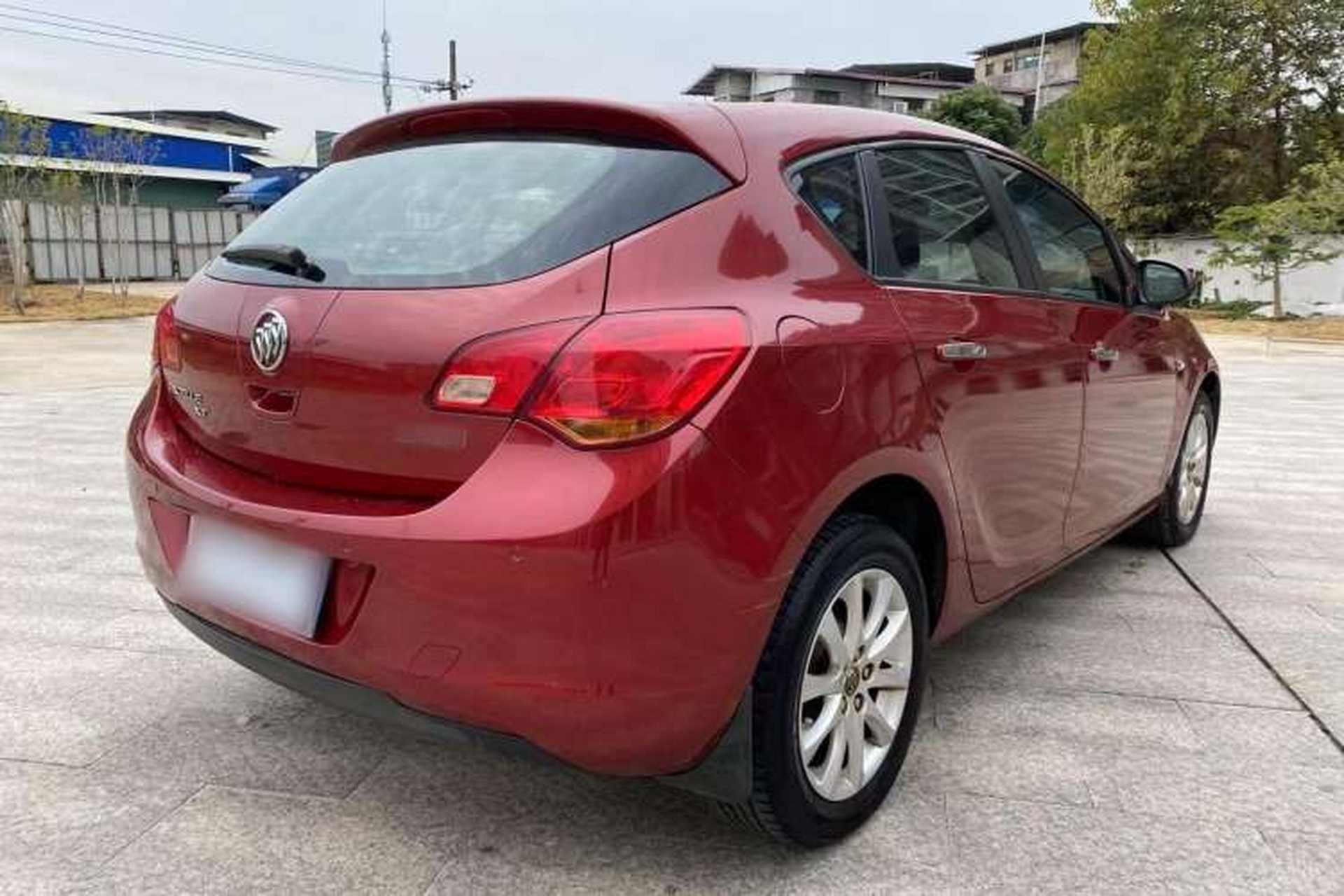 Used Buick GT 2014 XT 1.6L Automatic Fashion Edition Exterior 5