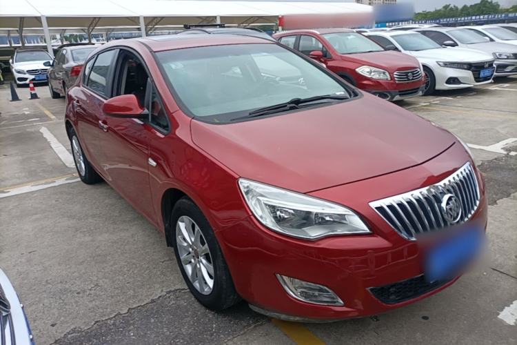 Used Buick GT 2014 XT 1.6L Automatic Fashion Edition Front Right 45 Deg