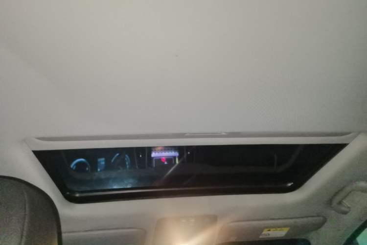 Used Buick GT 2014 XT 1.6L Automatic Fashion Edition Headliner