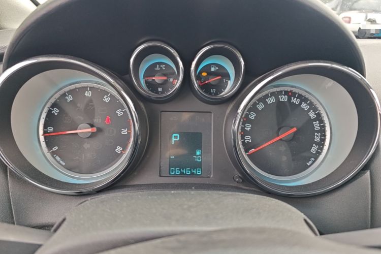 Used Buick GT 2014 XT 1.6L Automatic Fashion Edition Instrument Cluster